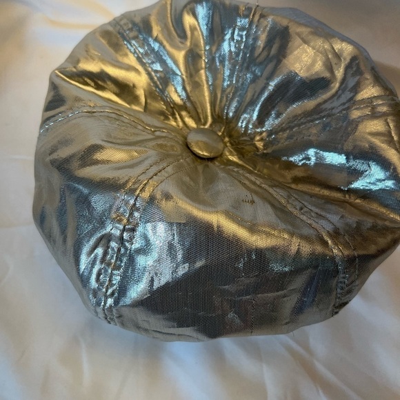 Silver disco adult hat cap. 22 inches around, unlined , top covered button - Picture 3 of 4